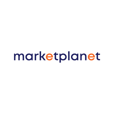Logo Marketplanet na czarnym tle